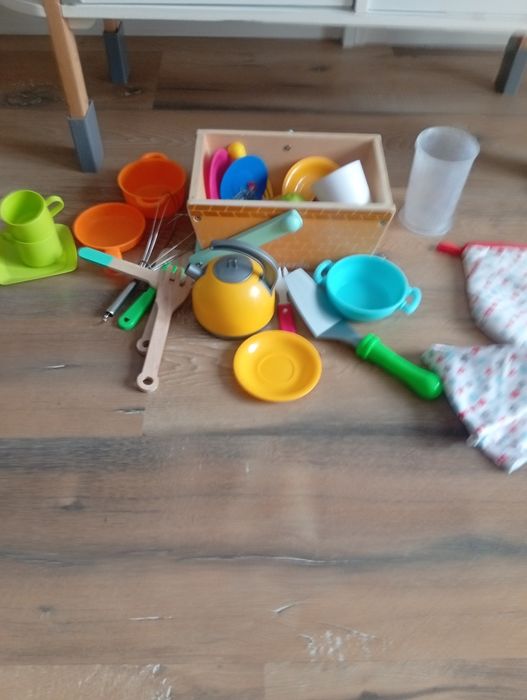 Kuchnia drewniana dla dzieci