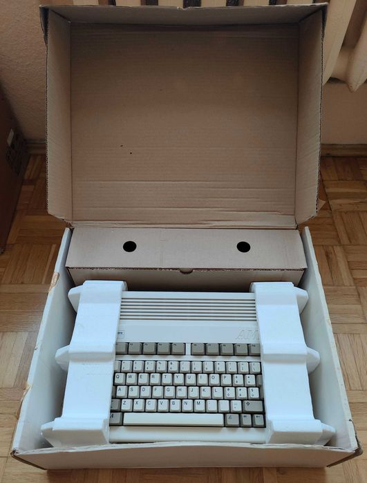 A600 cf amiga rev pcb 1.5 ver uk box 100% oki commodore oryginał retro