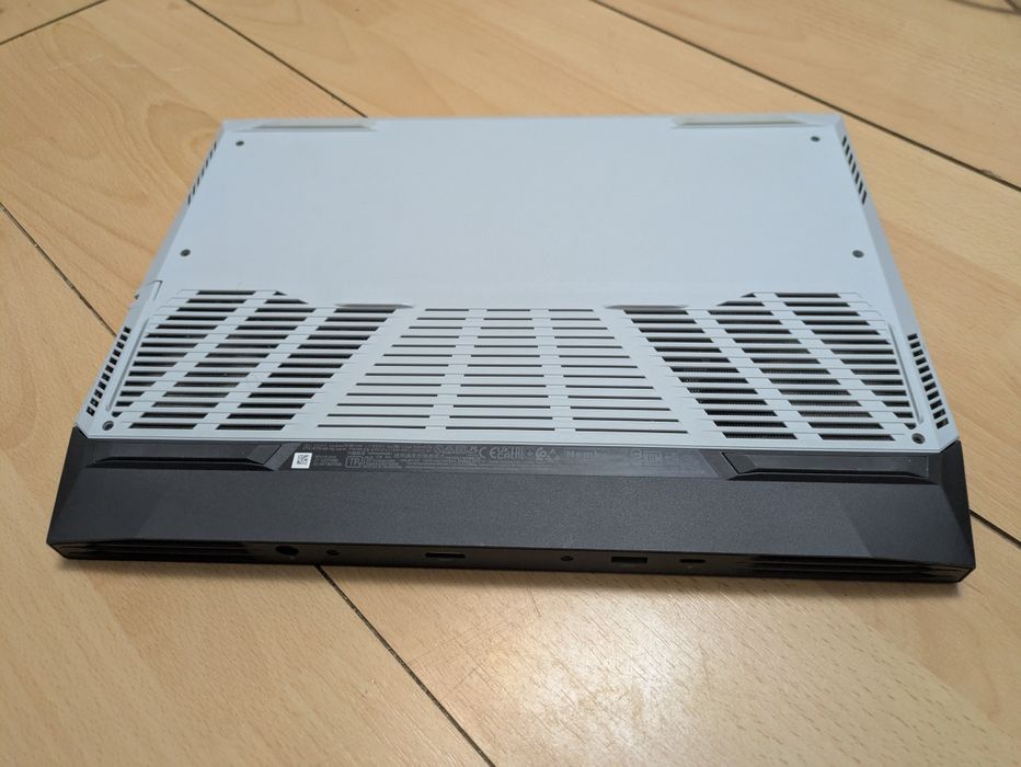 Dell G15 5511 Ryzen 5 5600H/16GB/1TB SSD/RTX 3050 4GB