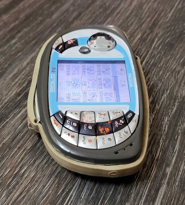 Продам Nokia n-gage qd