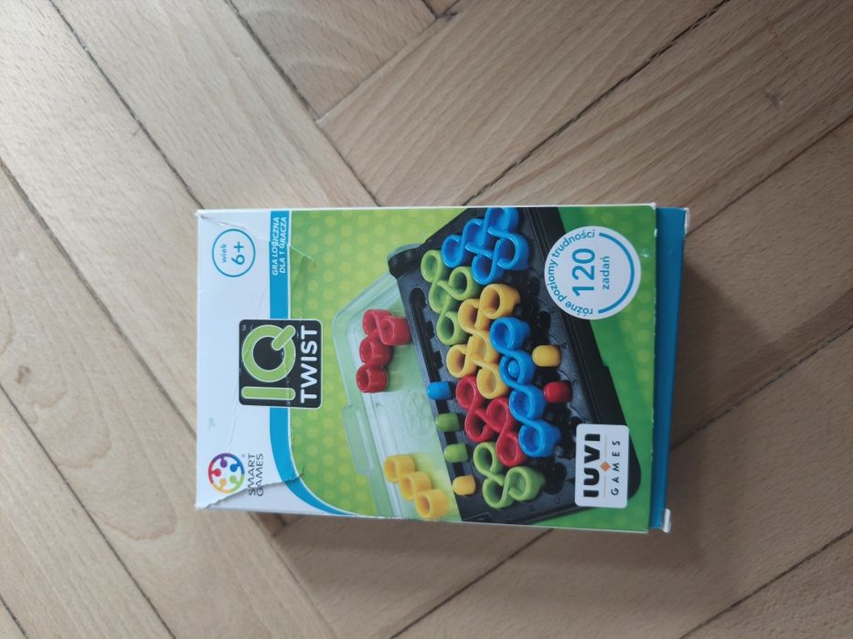 IQ twist gra zręcznościowa