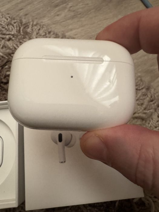 Airpods pro 1 поколения Оригинал