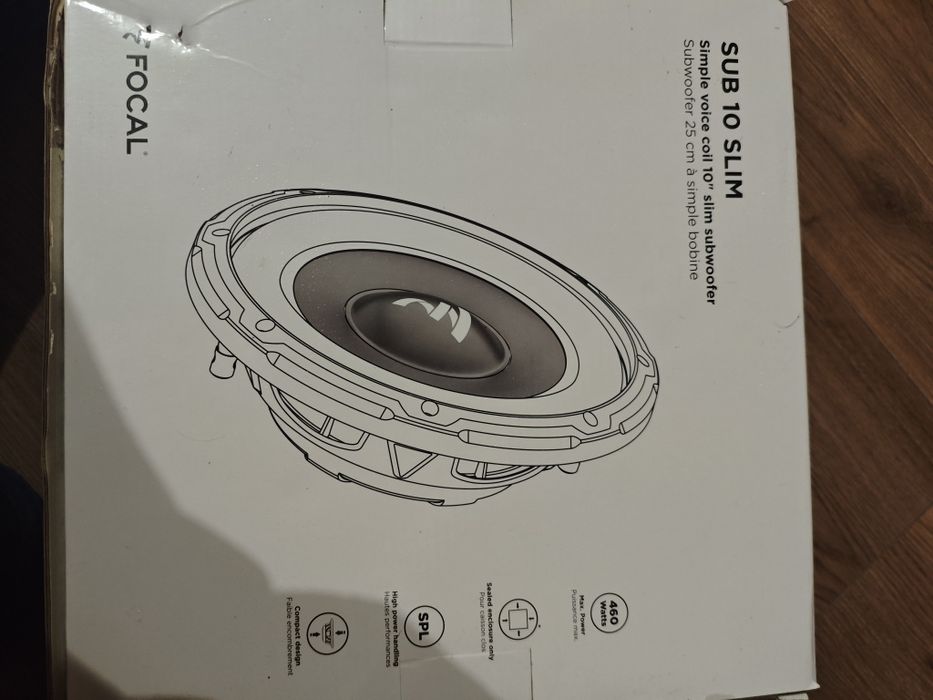 Продам сабвуфер Focal SUB 10 SLIM