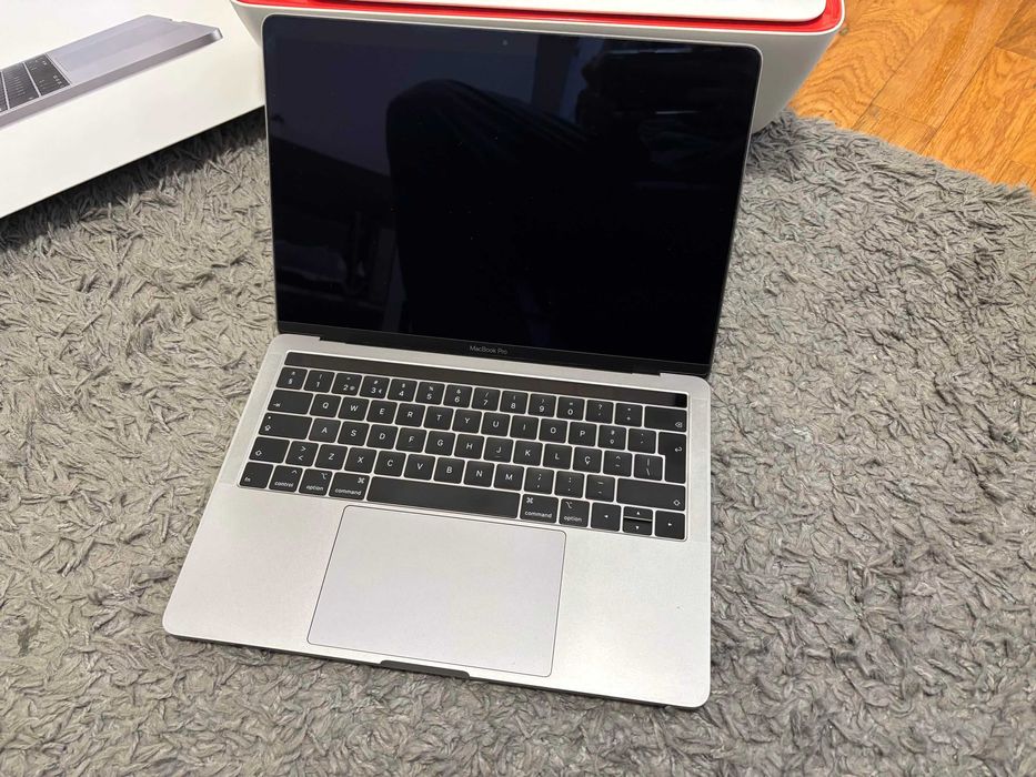 Macbook Pro 13" + Impressora HP Como NOVO Pack Estudante