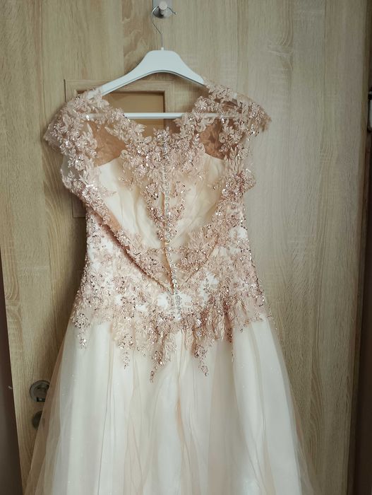 Oryginalna suknia ślubna, szampan, Atelier Zuzanna Lublin, rozmiar 44