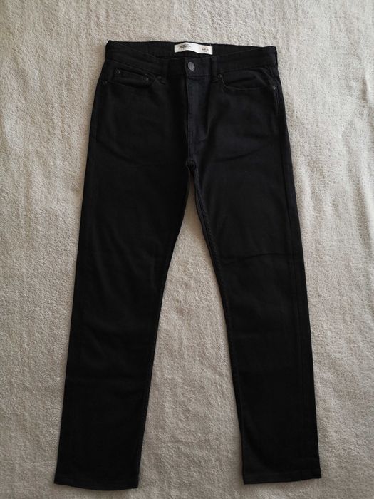 Czarne spodnie jeansowe jeansy Burton London 30 76 cm Slim jak nowe