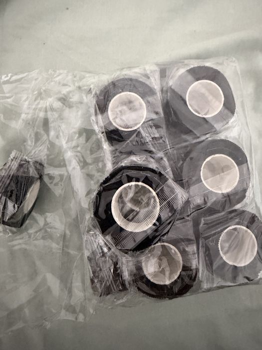 Acessórios de futebol: fita para meias, meias, faixas de cabeça.