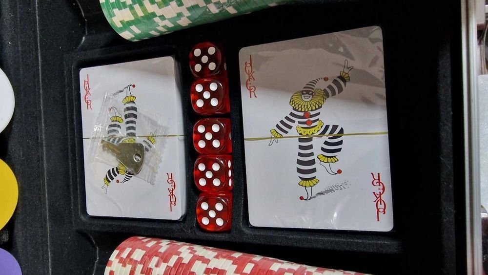 Покер професійний набір 500 фішок Подарунковий набір 500фіш. 2 колоди