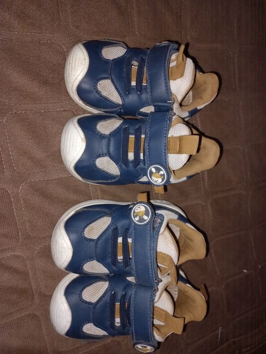 Кросівки дитячі,22 розмір