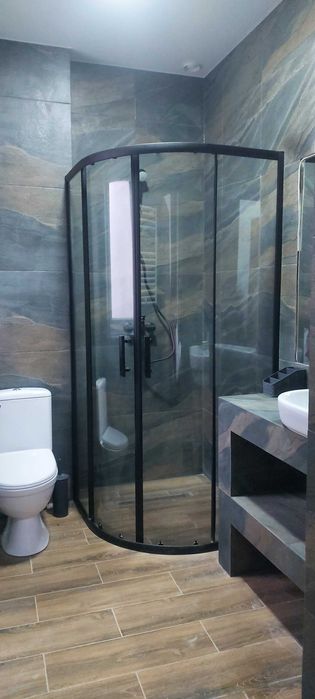 Кімната-студія подобово з власною кухнею