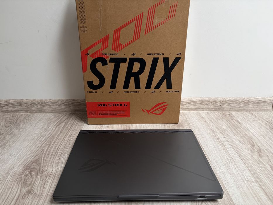 ASUS ROG Strix G16 | RTX 4070 | i5-13450HX | 16GB DDR5 | BOX