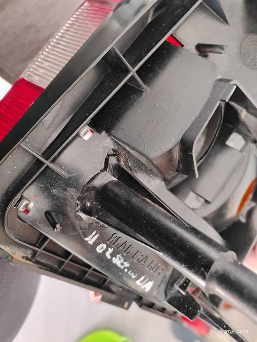 Farolim traseiro Drt  ou Esq Escort cabrio Mk4