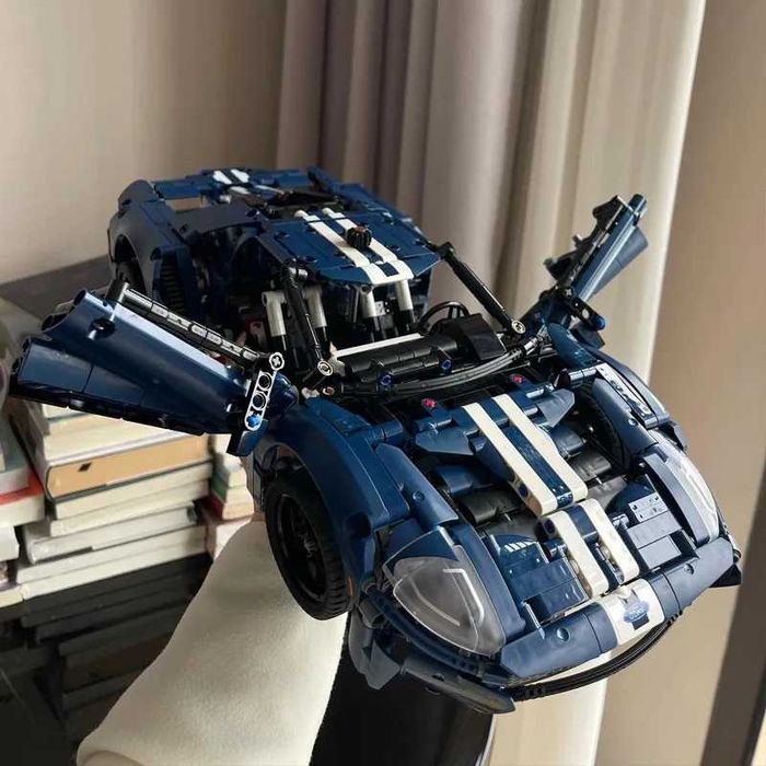 Klocki FORD GT samochód sportowy 1466 elementów