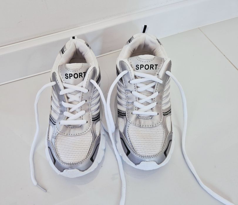 Sneakersy dziewczęce