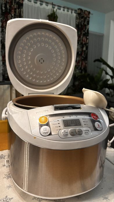 Multicooker Philips HD3037/70 – sprawny, misa + łopatka