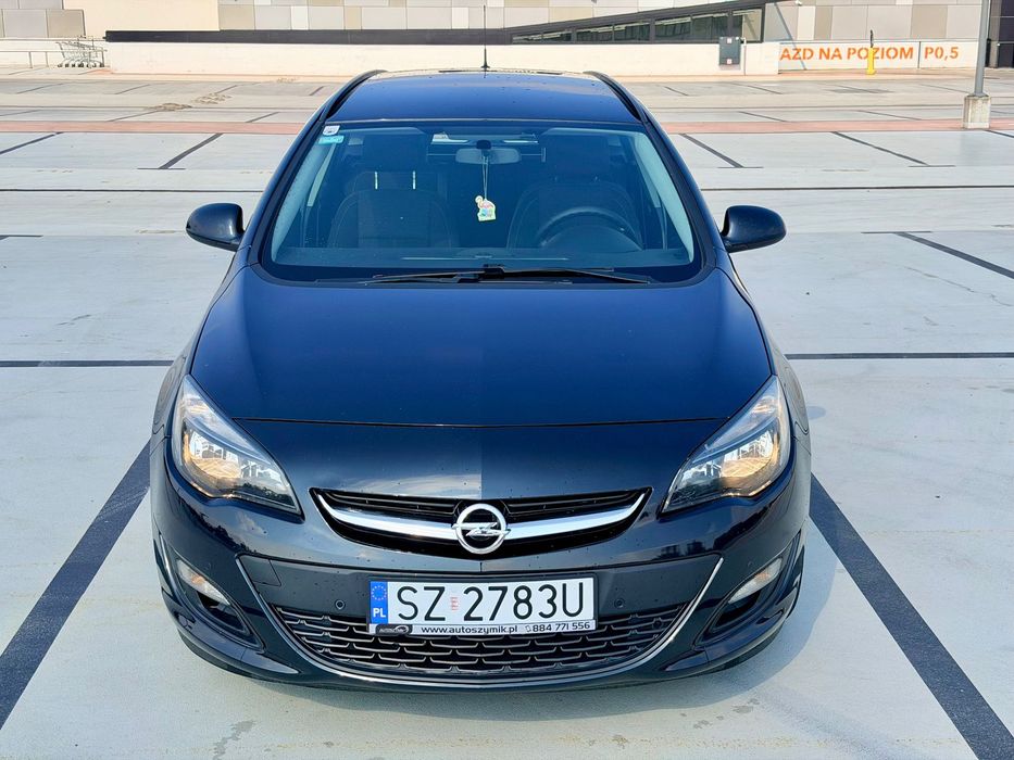 Opel Astra 1.4 turbo , bez wkładu ,zadbana , 2kpl kół