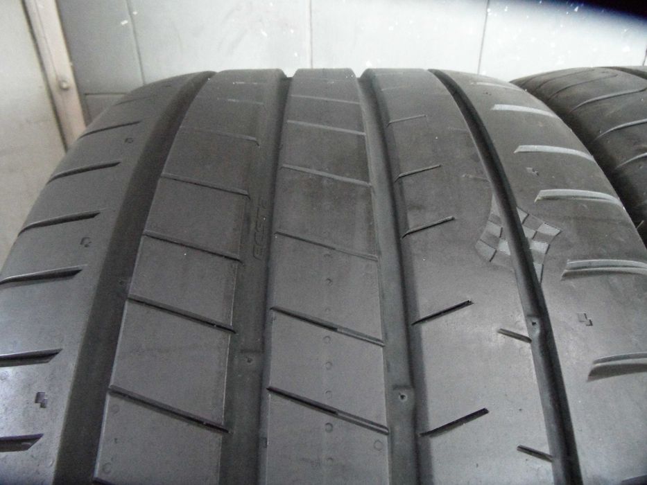 179 opony letnie 295/35/20