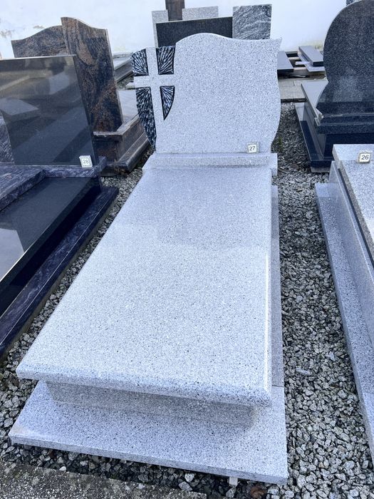 nagrobek granit polski