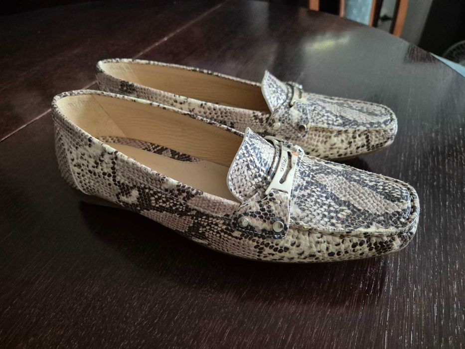 Buty z naturalnej skóry