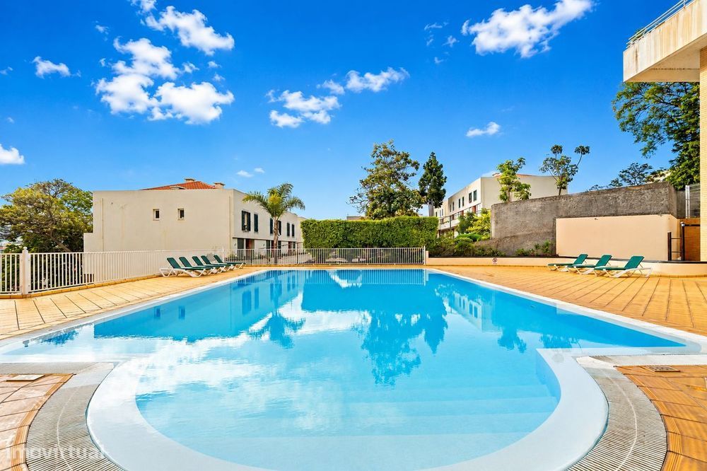 Apartamento T2, Funchal - Santo António, Condomínio Privado com Piscin