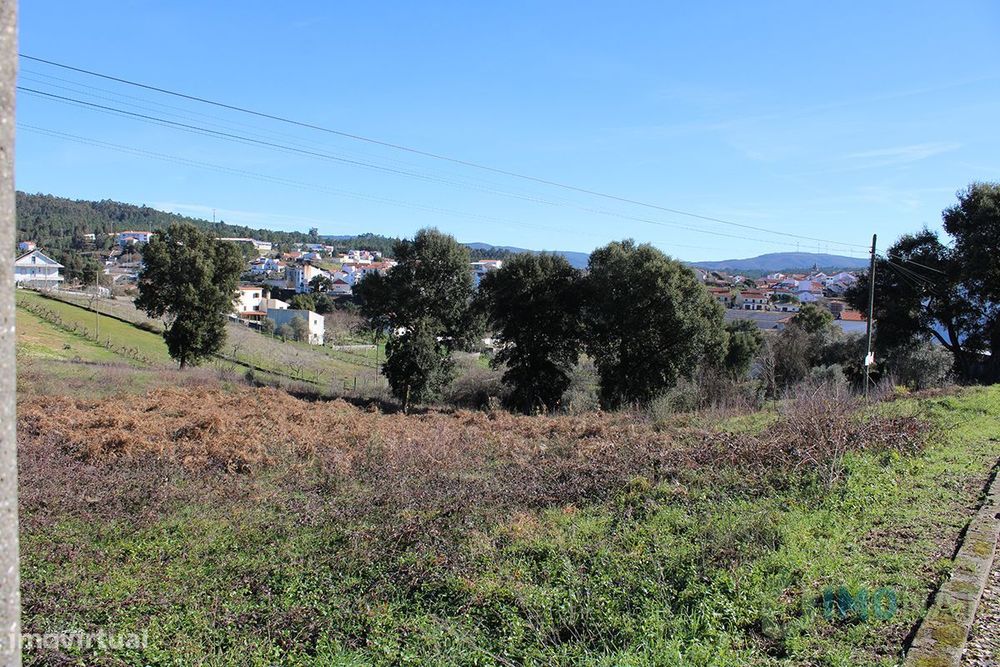 Lote de Terreno — Oleiros-Amieira, Castelo Branco
