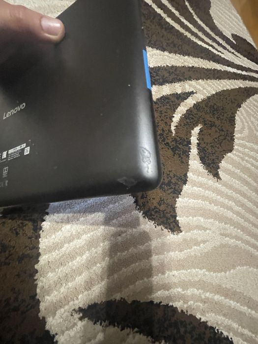 Планшет Lenovo tab E10 2/16gb