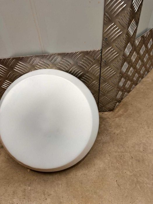 Candeeiro de Teto LED IKEA Branco – Excelente Estado