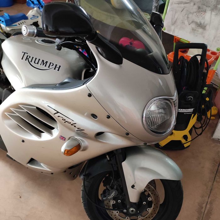 Triumph 900 original