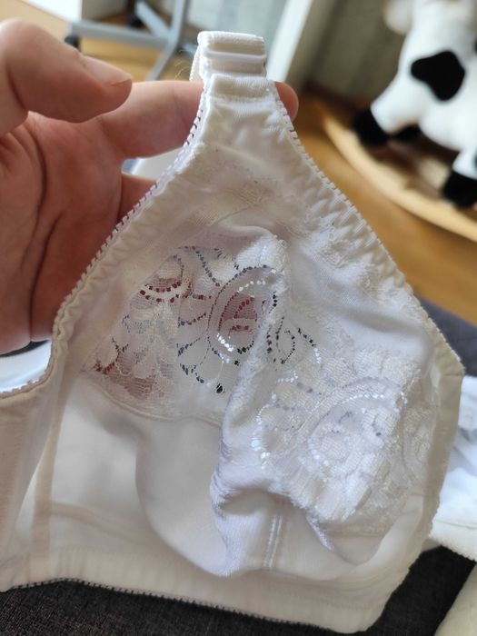 Бюстик Триумф 85D, лифчик