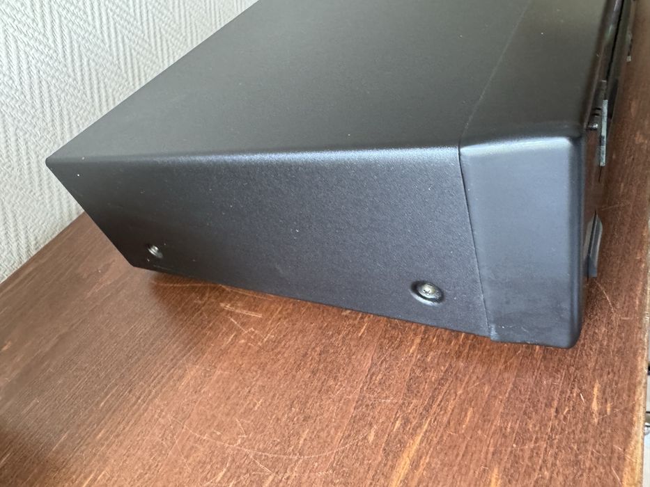 Odtwarzacz cd Onkyo DX-7011