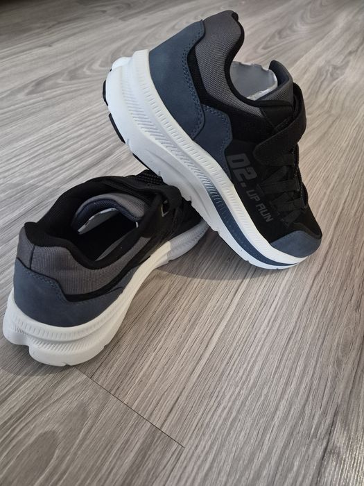 Buty chłopięce r.40 VTY nowe