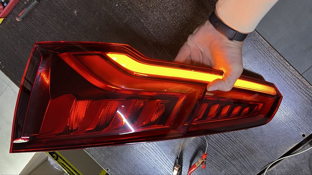 Європейські повороти audi q5 fy 2018-2021р переобладнання ліхтарів