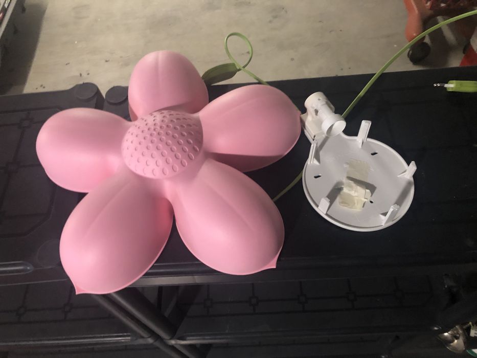 Candeeiro flor crianca