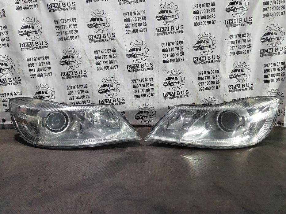 Фара права, ліва Skoda Octavia a5 рест лінза ксенон адаптивний