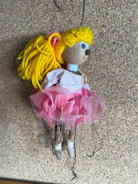 Puppets for Restoration64752380502274123