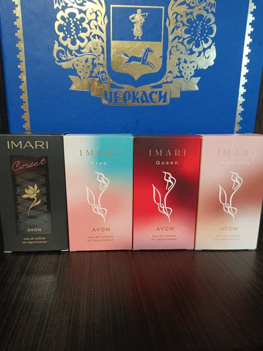 Жіночий парфюм від Avon.