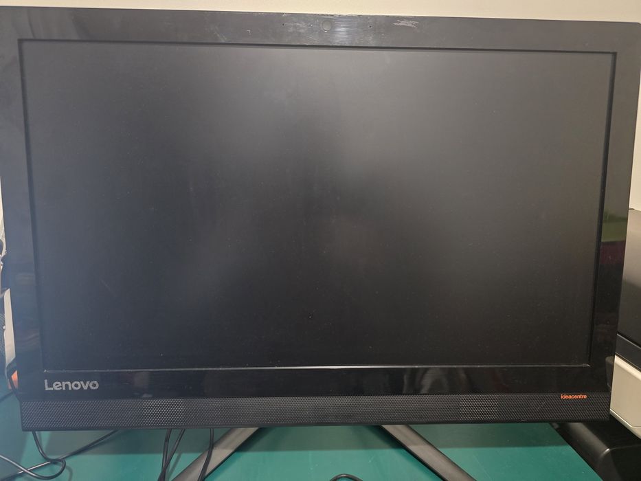 Komputer AIO lenovo ideacenter AIO 300-23ISU SSD I5