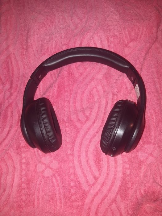 Наушники беспроводная стереогарнитура Defender FreeMotion B552 блютуз