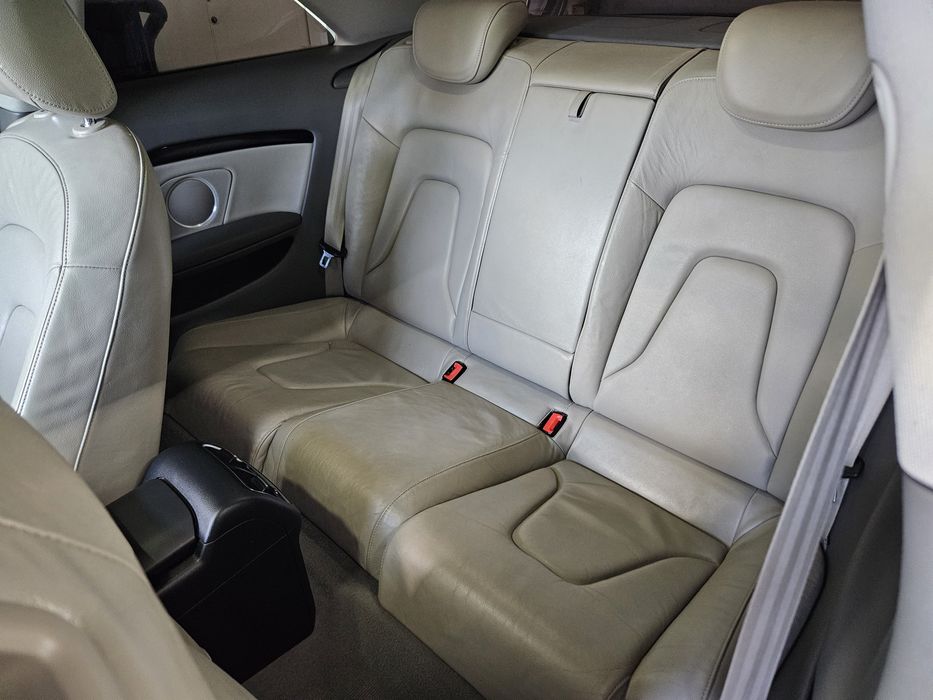 Audi A5 B8 2.0TDI 177cv Coupé