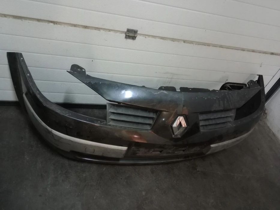 PARACHOQUES / PARA CHOQUES FRENTE RENAULT MEGANE II 03-06
