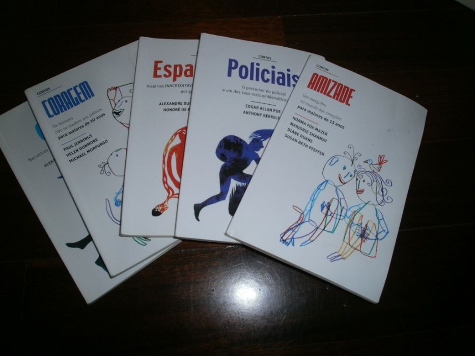 Sortido de livros de bolso