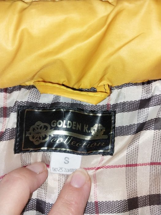 Жіноча куртка розмір М