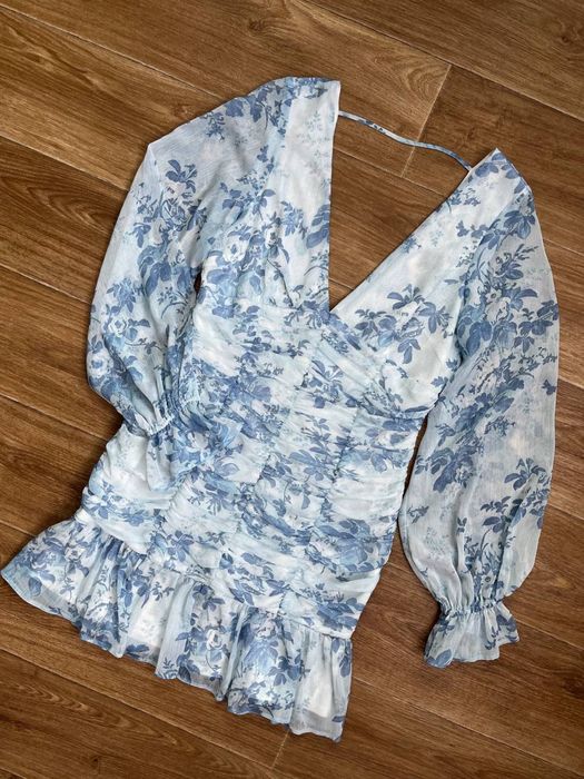 Сукня ніжно блакитна