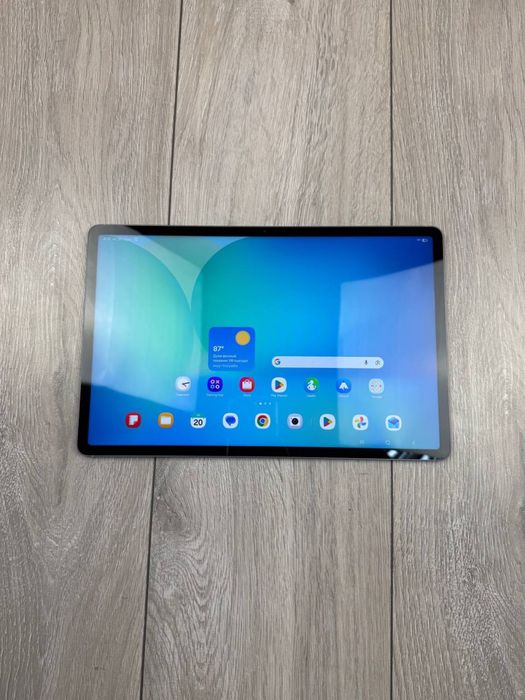 13.1" Galaxy Tab S10 FE+ / 8/128gb / AKB-100%