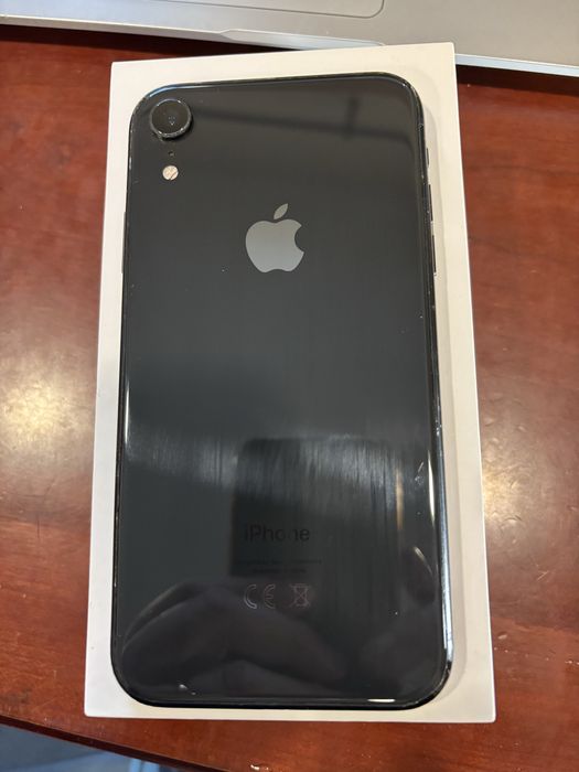 Iphone XR 128 Gb - frente, traseira e baterias novos - ler descricao