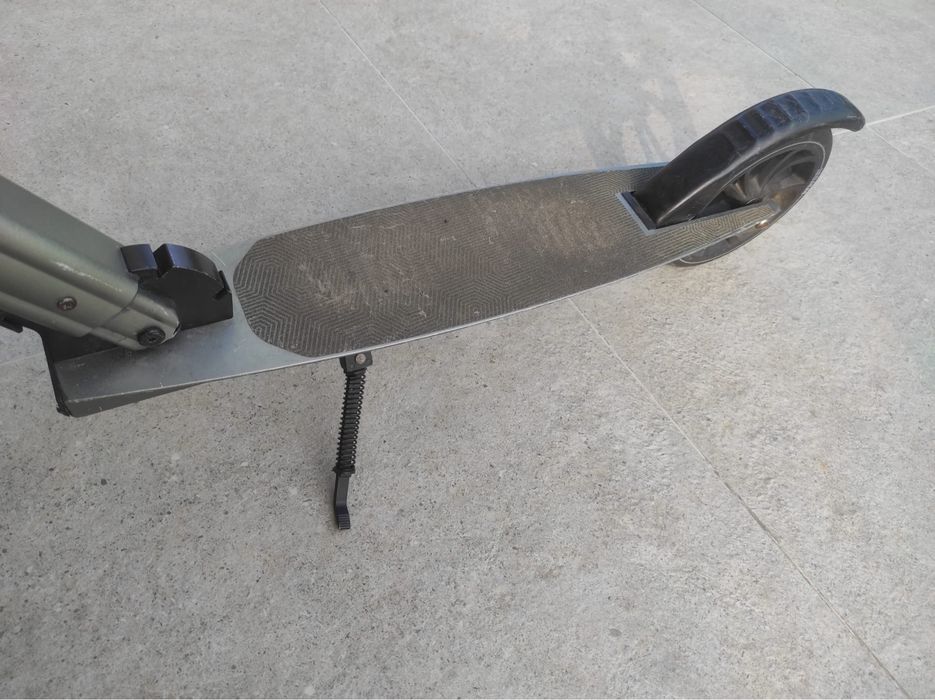 Hulajnoga Revoe Air180