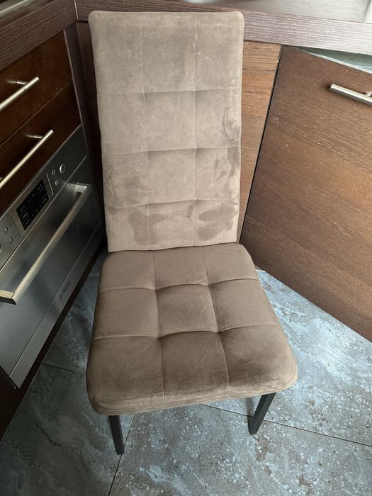 Продам стілець в хорошому стані