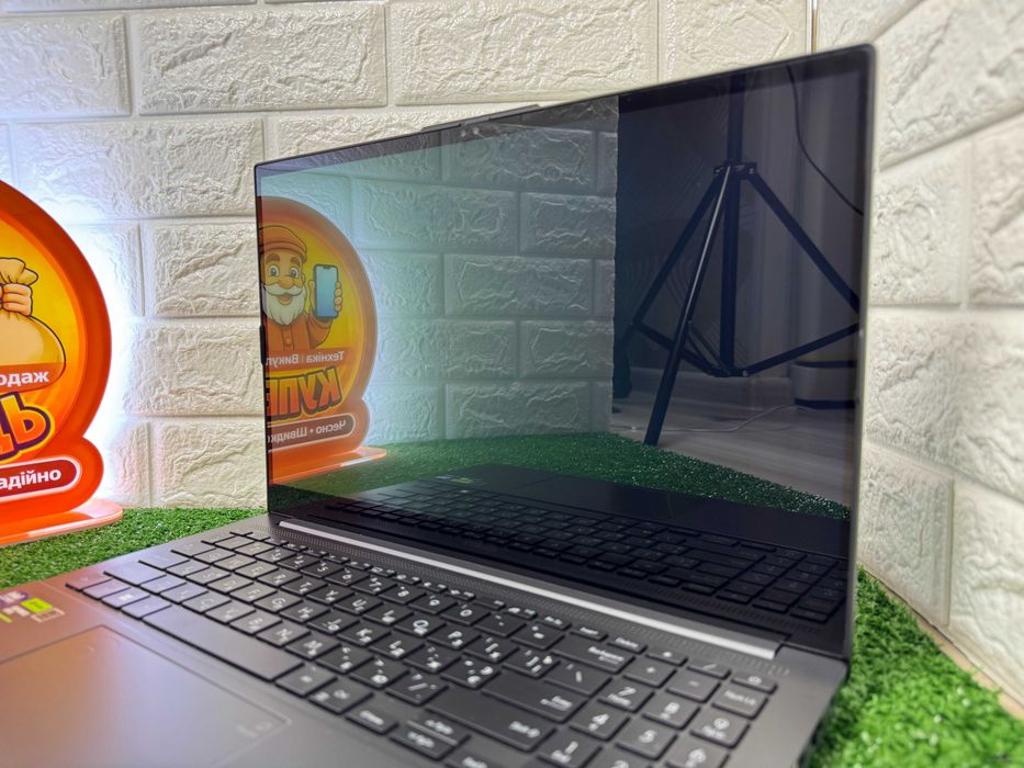 ASUS Vivobook Pro ｜3050 6gb｜Ultra 7 155H｜15.6" OLED｜OЗУ 16 gb｜SSD 1 tb
