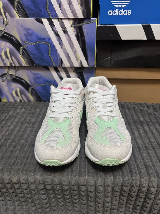 Жіночі кросівки Reebok Aztrek 37,5(24см) оригінал