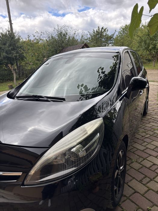 Grand Scenic 2014р. – 7 місць, економний та комфортний